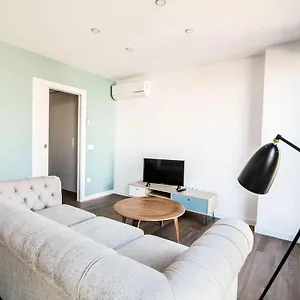 3-2 Apartamento De Diseno En El Centro De Appartement