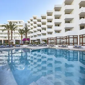 **** Hotell Tres Torres Spanien